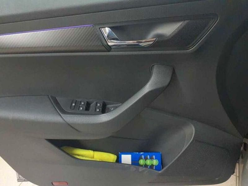 Gebraucht Skoda Karoq SportLine 190 PS (139 kW) 2023 Stahlgrau uni SUV