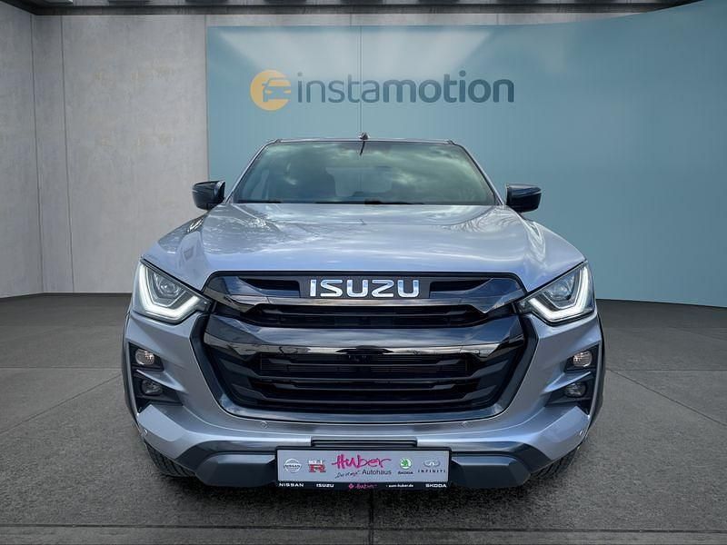 Grau Neu 2025 Isuzu D-Max Abholung | 43.749 € - Bild 1/4
