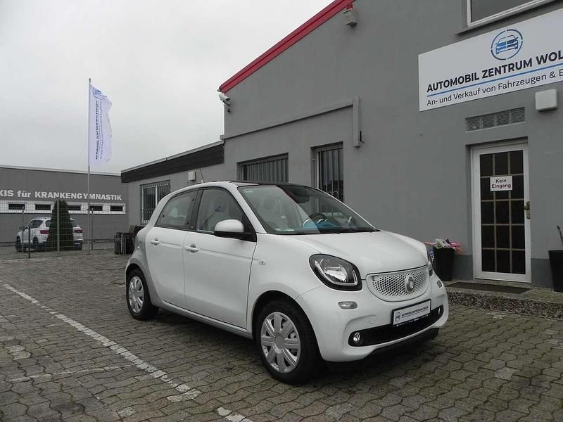 Gebraucht Smart ForFour 71 PS (52 kW) 2015 Weiss Kleinwagen