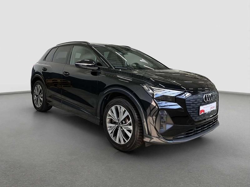 Gebraucht Audi Q4 e-tron Advanced Plus 150 kW (204 PS) 2023 Mythosschwarz metallic SUV