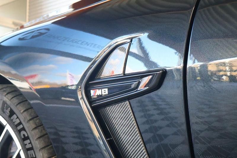 Käytetty BMW M8 Performance 600 HP (441 kW) 2020 Musta Coupe - kaksiovinen