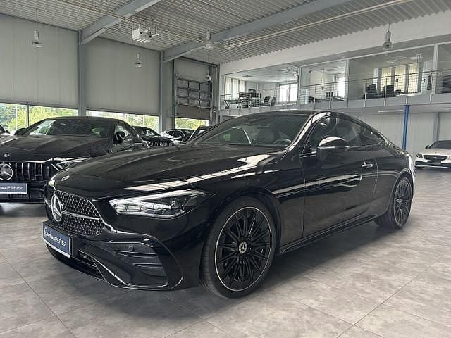 Gebraucht Mercedes 200 Advanced Plus 204 PS (150 kW) 2024 Obsidianschwarz metallic (metallic) Coupé