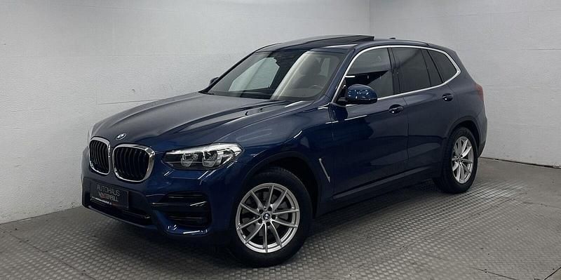 Phytonicblau metallic Gebraucht 2019 BMW X3 Advantage SUV | 31.800 € (Fairer Preis) - Bild 1/4