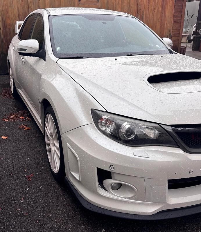 Weiß Gebraucht 2013 Subaru Impreza Limousine | 20.500 € - Bild 1/4