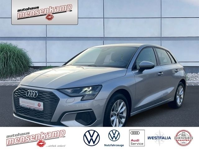 Silber Gebraucht 2022 Audi A3 Sportback Kleinwagen | 25.899 € (Guter Preis) - Bild 1/4