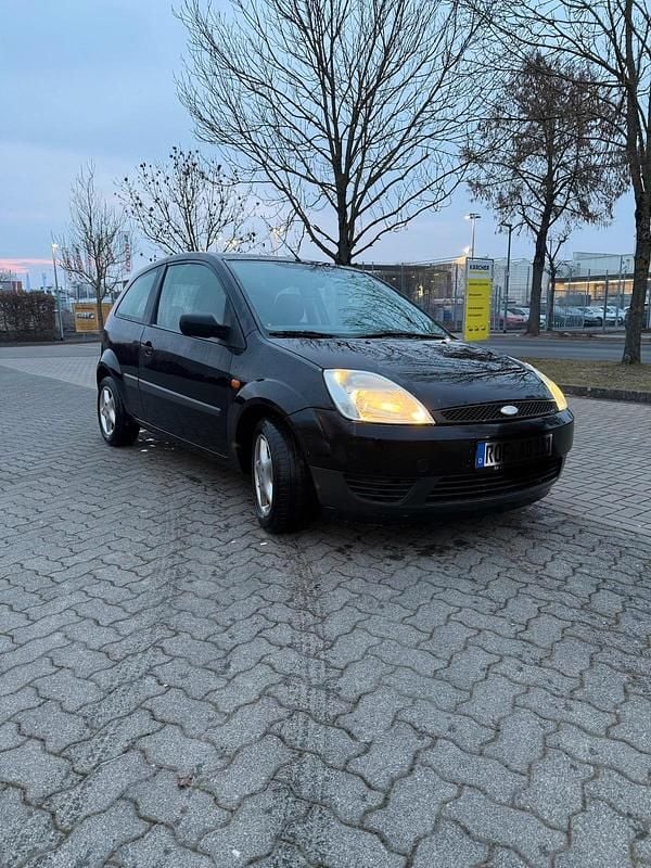 Schwarz Gebraucht 2006 Ford Fiesta Kleinwagen | 800 € (Superpreis) - Bild 1/4