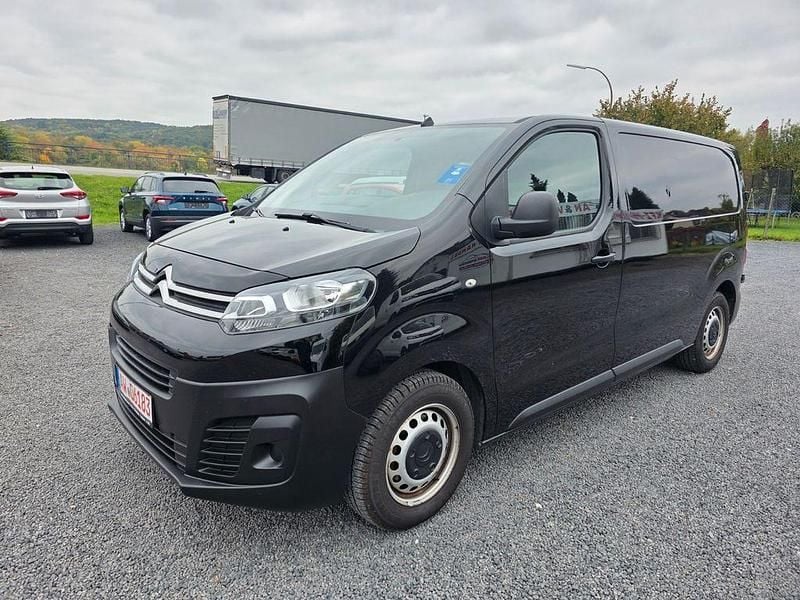 Schwarz Gebraucht 2020 Citroën Jumpy Van / Kleinbus | 15.490 € (Guter Preis) - Bild 1/4