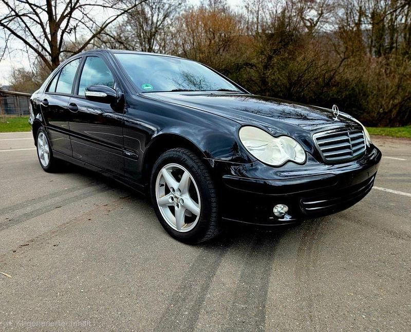 Gebraucht Mercedes C180 Classic 143 PS (105 kW) 2004 Schwarz Limousine