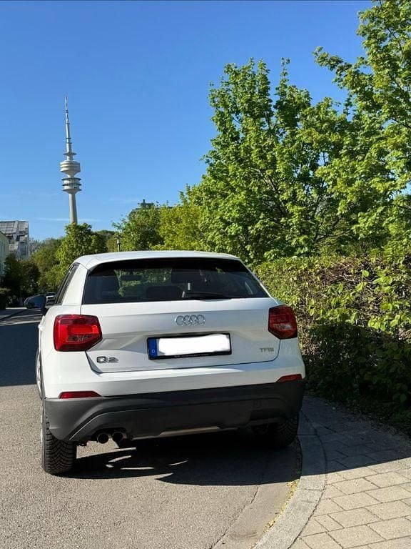 Usata Audi Q2 150 CV (110 kW) 2017 Bianco SUV