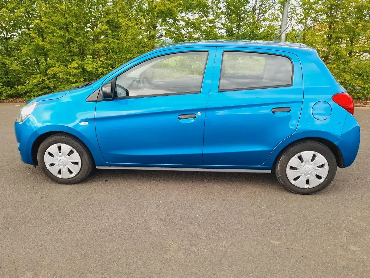 Brugt Mitsubishi Space Star 70 HK (51 kW) 2015 Blå Hatchback
