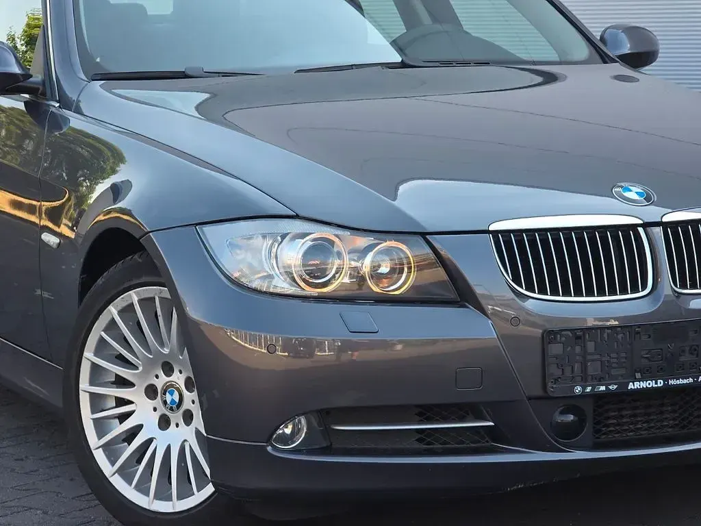 Gebraucht BMW 335 Sport Line 286 PS (210 kW) 2007 Sparkling graphite Limousine