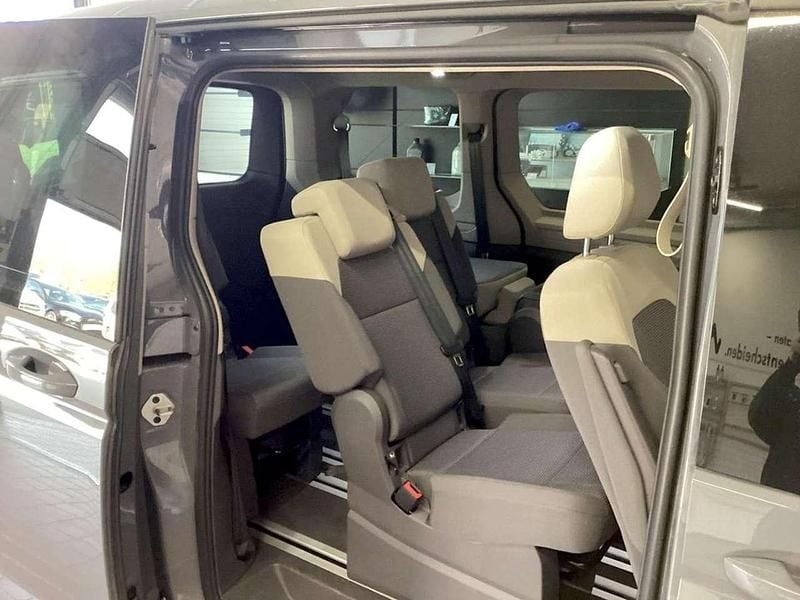 Gebraucht VW LT 136 PS (100 kW) 2024 Pure grey Van / Kleinbus