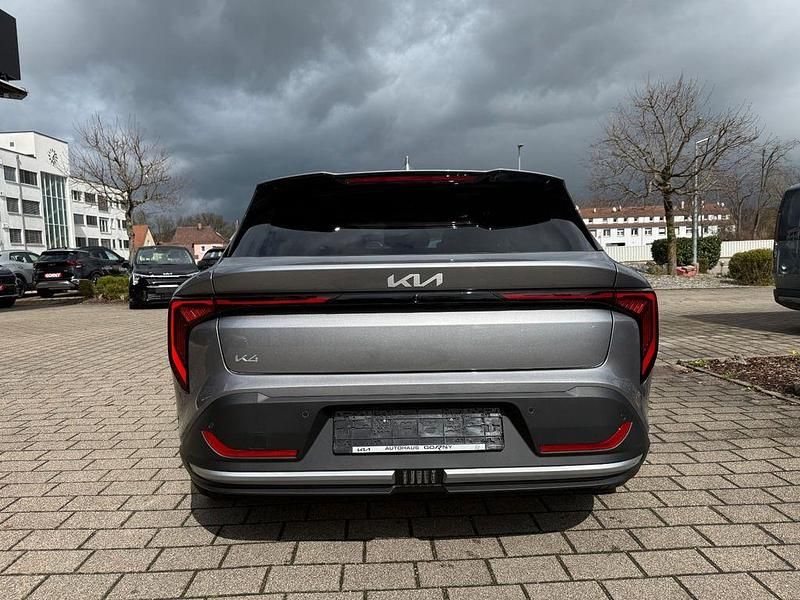 Gebraucht Kia K4 Spirit 150 PS (110 kW) 2026 Grau Limousine