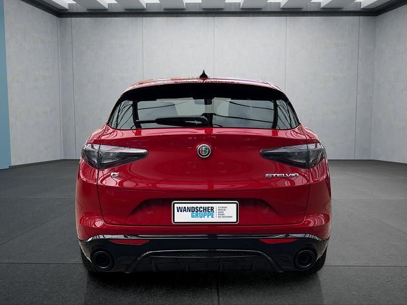 Neu Alfa Romeo Stelvio 280 PS (205 kW) 2025 Rot SUV