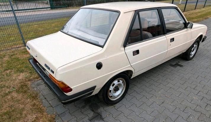 Gebraucht Peugeot 305 65 PS (47 kW) 1983 Beige Limousine