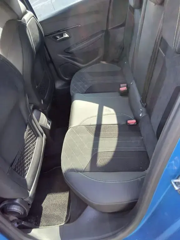 Gebraucht Peugeot 208 GT 101 PS (74 kW) 2021 Blau Kleinwagen