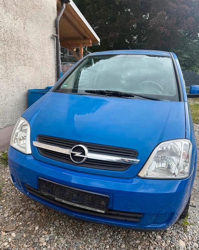 Blau Gebraucht 2004 Opel Meriva Van / Kleinbus | 650 € (Superpreis) - Bild 1/4