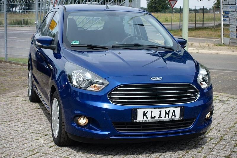 Gebraucht Ford Ka Plus Cool & Sound Edition 86 PS (63 kW) 2017 Blau Kleinwagen