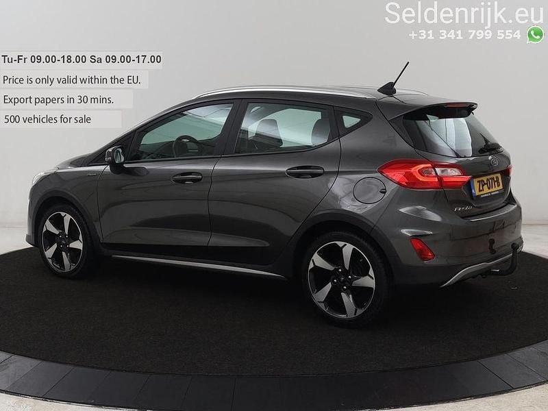 Usata Ford Fiesta Active 101 CV (74 kW) 2019 Grigio Utilitaria