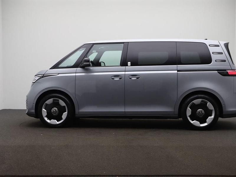 Gebraucht VW ID. Buzz Pro 150 kW (204 PS) 2024 Silber Van / Kleinbus