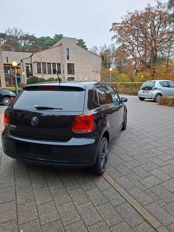 Gebraucht VW Polo Trendline 60 PS (44 kW) 2013 Schwarz Kleinwagen