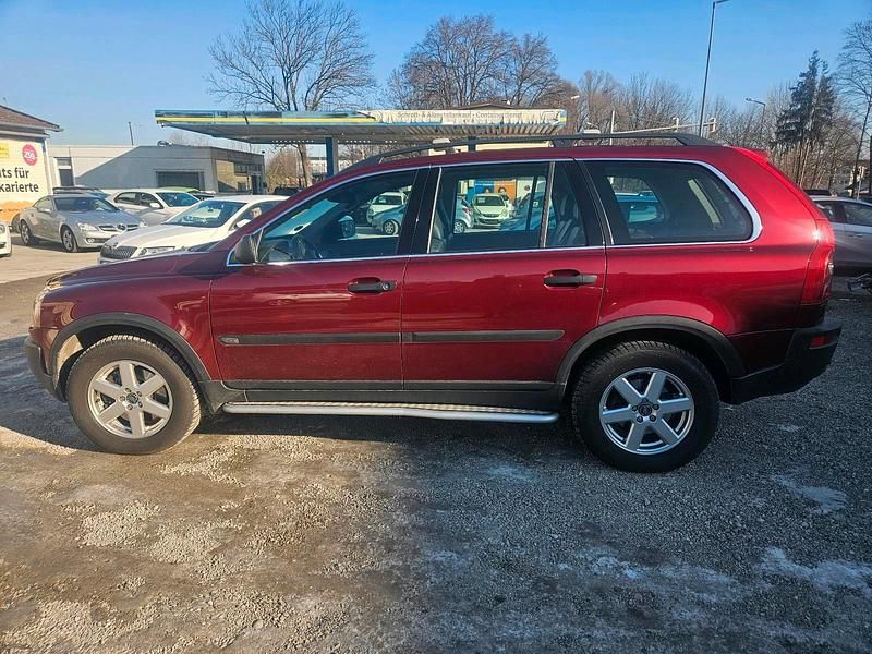 Second-hand Volvo XC90 163 CP (119 kW) 2004 Roșu SUV