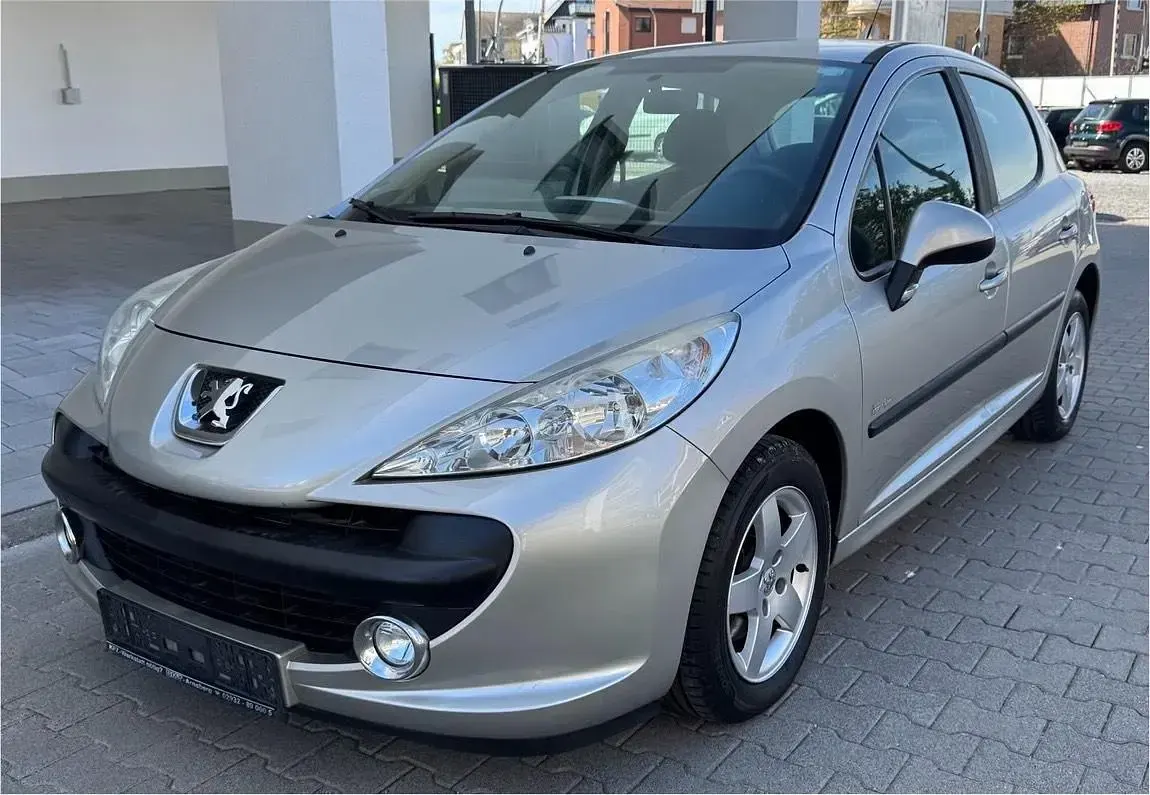 Gebraucht Peugeot 207 2009 Silber Kleinwagen