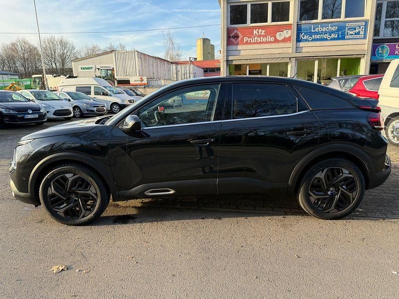 Gebraucht Citroën C4 Shine 155 PS (114 kW) 2021 Schwarz Limousine