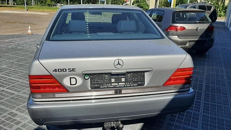 Gebraucht Mercedes E400 286 PS (210 kW) 1992 Silber Limousine
