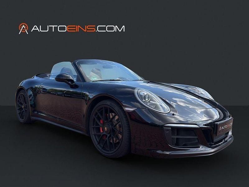 Schwarz Gebraucht 2018 Porsche 911 Carrera 4 GTS Cabrio | 109.888 € (Guter Preis) - Bild 1/4