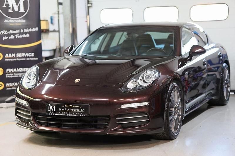 Braun Gebraucht 2014 Porsche Panamera 4 Limousine | 29.499 € (Guter Preis) - Bild 1/3