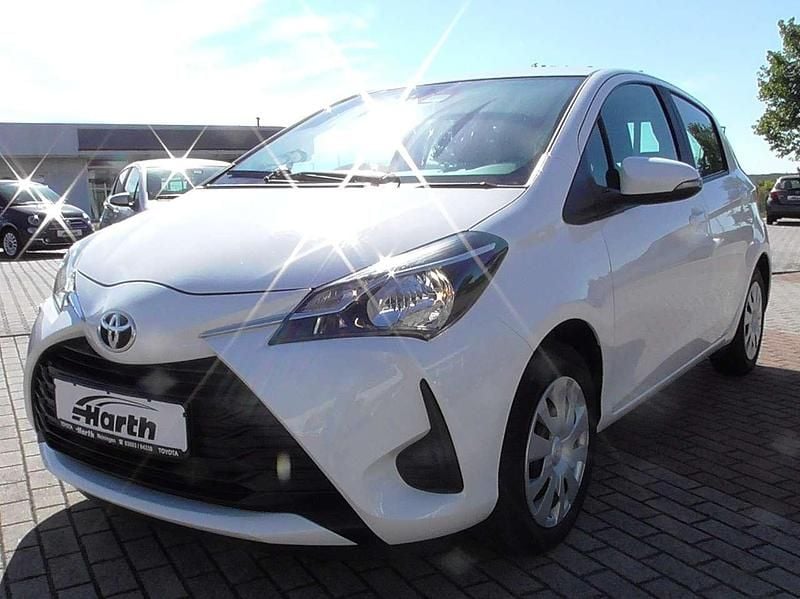 Other Gebraucht 2021 Toyota Yaris Kleinwagen | 13.990 € - Bild 1/4