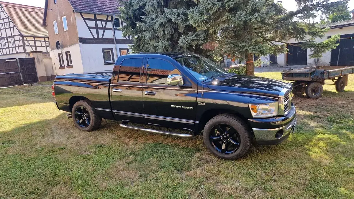 Gebraucht Dodge Ram 349 PS (256 kW) 2005 Schwarz Pickup