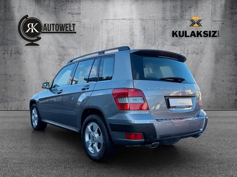 Gebraucht Mercedes GLK250 204 PS (150 kW) 2011 Silber SUV