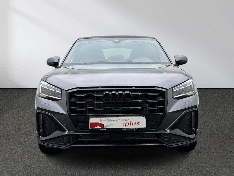 Gebraucht Audi Q2 S-Line 150 PS (110 kW) 2025 Daytonagrau perleffekt SUV