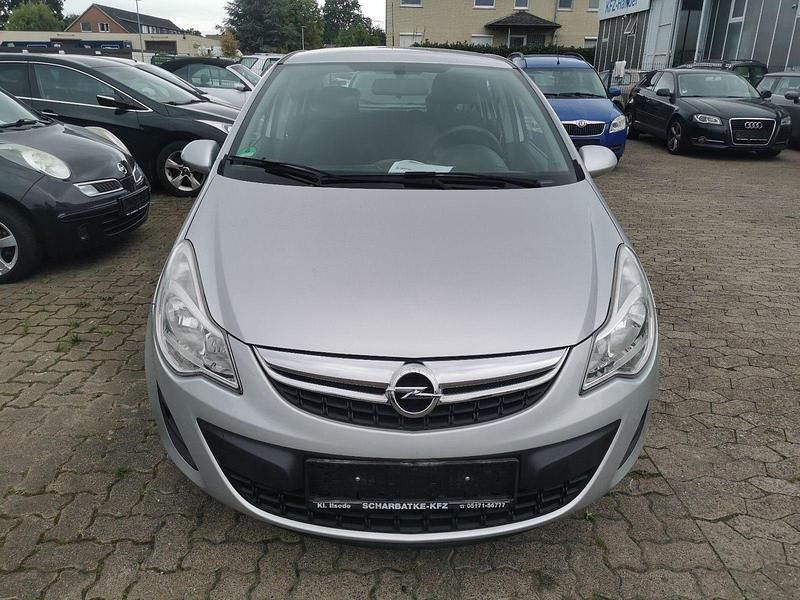 Gebraucht Opel Corsa Edition 87 PS (63 kW) 2012 Silber Kleinwagen