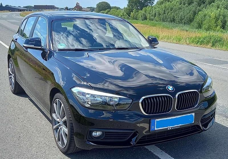 Gebraucht BMW 118 136 PS (100 kW) 2018 Schwarz Kleinwagen