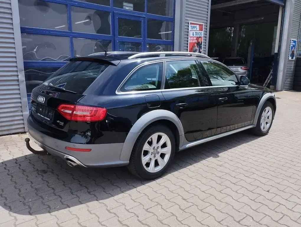 Gebraucht Audi A4 Allroad 245 PS (180 kW) 2013 Schwarz Kombi