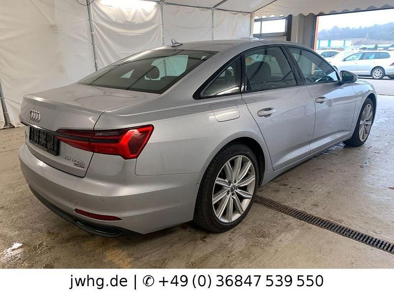 Gebraucht Audi A6 Design 299 PS (219 kW) 2021 Florettsilber Limousine