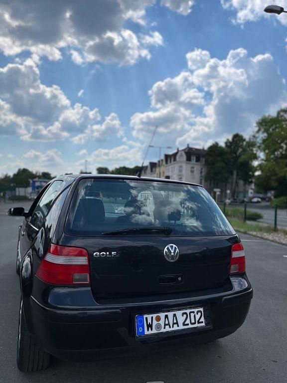 Gebraucht VW Golf IV Pacific 75 PS (55 kW) 2003 Schwarz Limousine