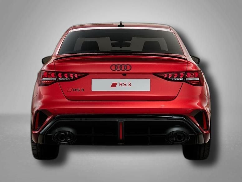 Neu Audi RS3 400 PS (294 kW) 2026 Progressivrot mettalic Limousine