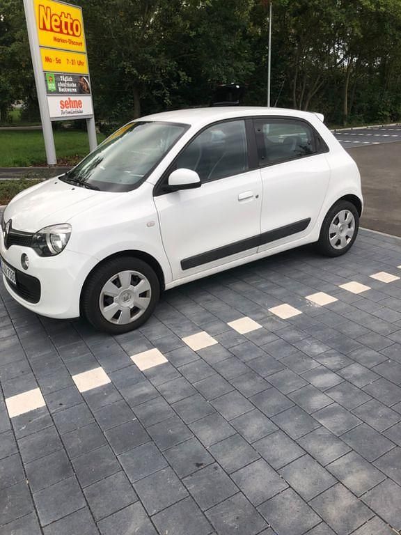 Weiß Gebraucht 2017 Renault Twingo Experience Kleinwagen | 6.700 € (Fairer Preis) - Bild 1/4