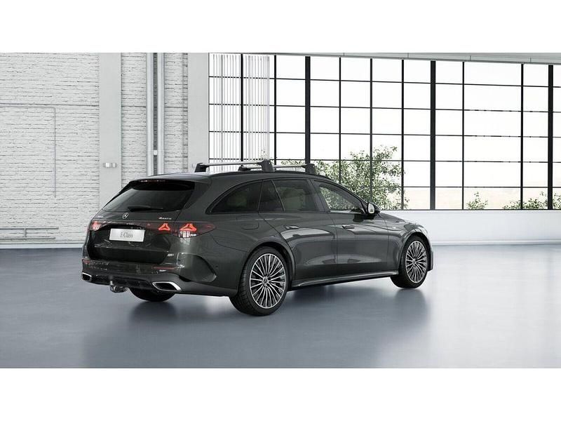 Gebraucht Mercedes E300 AMG 197 PS (144 kW) 2025 Grau Limousine