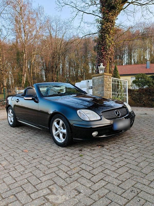 Gebraucht Mercedes SLK230 AMG 197 PS (144 kW) 2002 Schwarz Cabrio