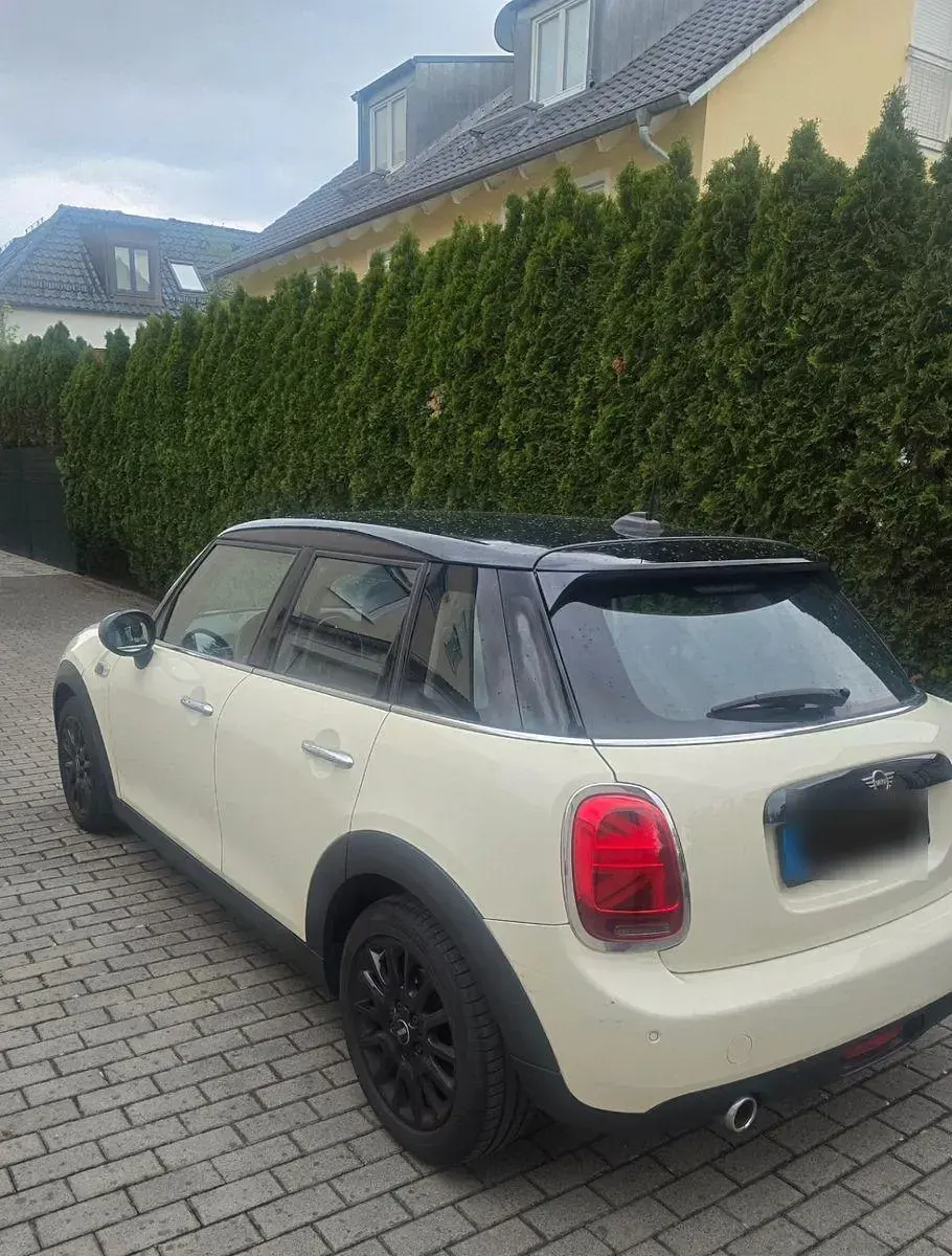 Używany Mini Cooper D Pepper 116 KM (85 kW) 2018 Hatchback