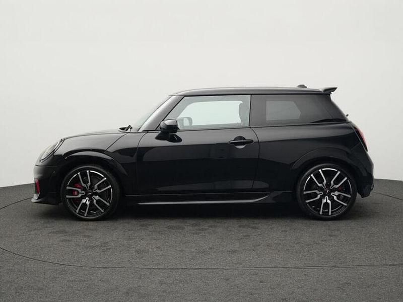 Gebraucht Mini John Cooper Works 231 PS (169 kW) 2024 Midnight black (schwarz) Kleinwagen