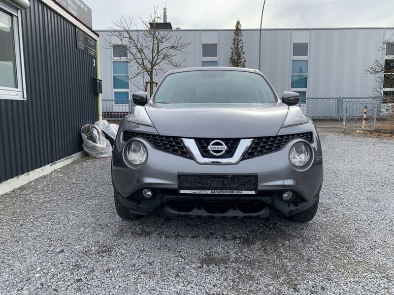 Grau Gebraucht 2016 Nissan Juke Acenta SUV | 8.499 € (Fairer Preis) - Bild 1/4
