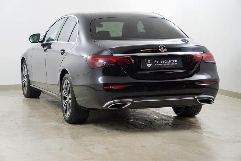 Gebraucht Mercedes E450 367 PS (269 kW) 2020 Schwarz Limousine