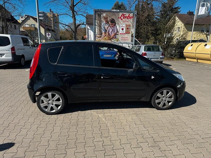 Gebraucht Mitsubishi Colt 95 PS (69 kW) 2007 Schwarz Kleinwagen