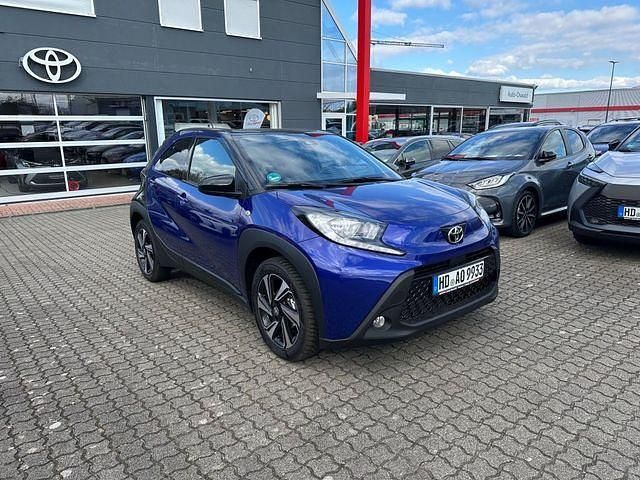 Gebraucht Toyota Aygo X Team 72 PS (52 kW) 2025 SUV